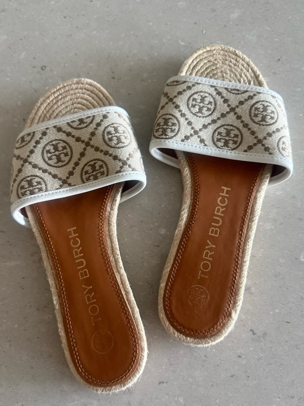 Tory Burch Leather and Canvas Slide, size 6 (EU 36), good condition